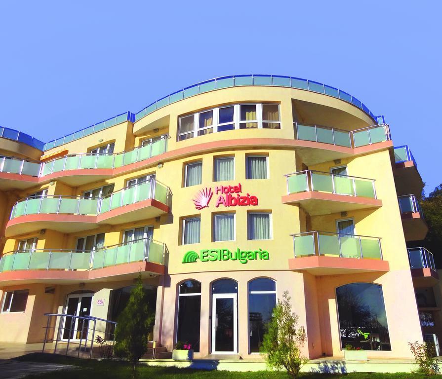 Family Hotel Albizia Beach Varna Exterior photo