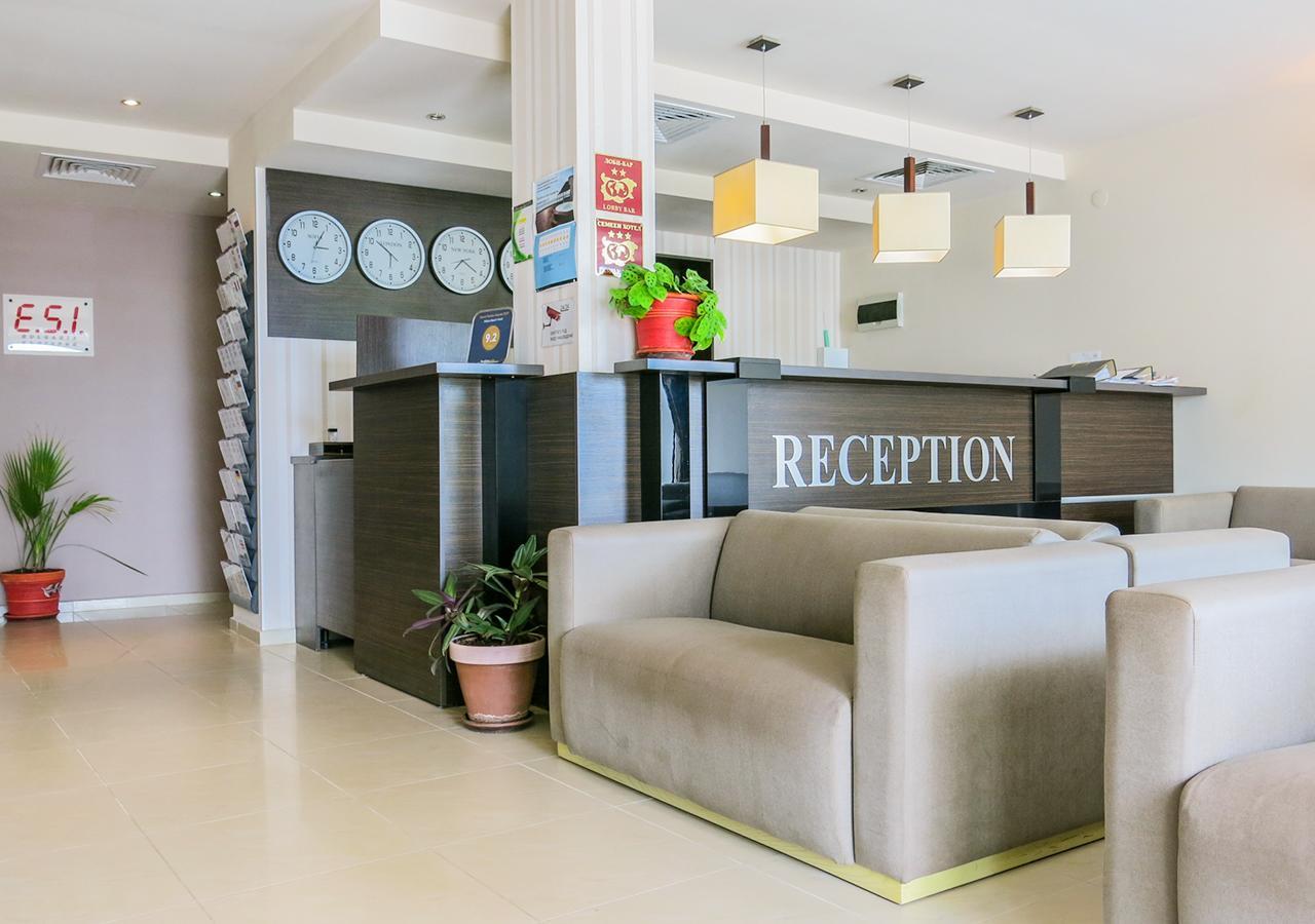 Family Hotel Albizia Beach Varna Exterior photo